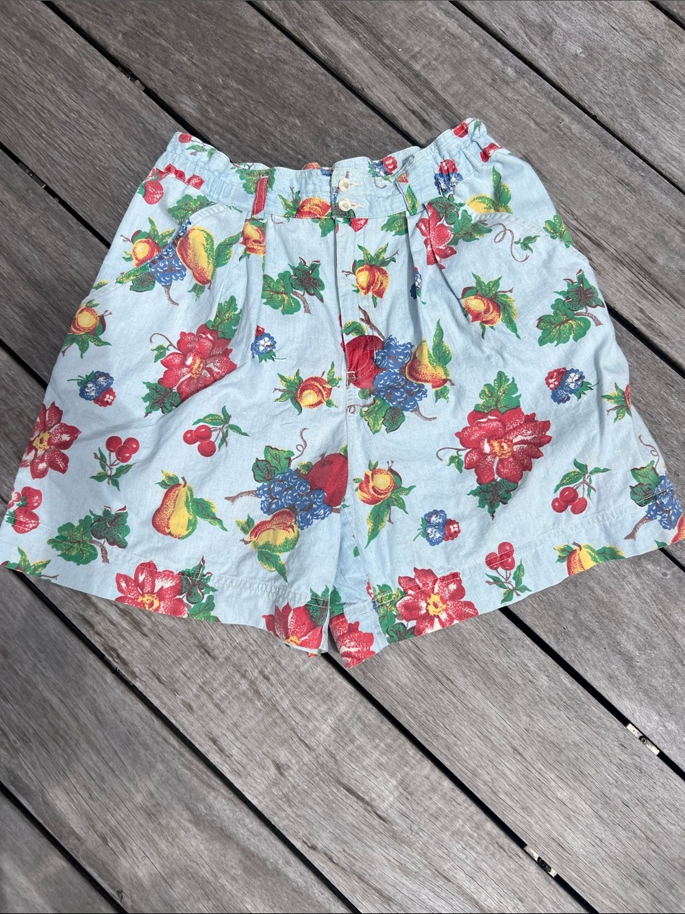 Vintage Lizwear Pleated Shorts